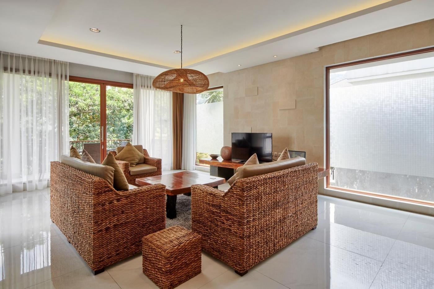 Asmaya Hill View Villa 7 Bedrooms With A Private Swimming Pool Bandung Exterior photo